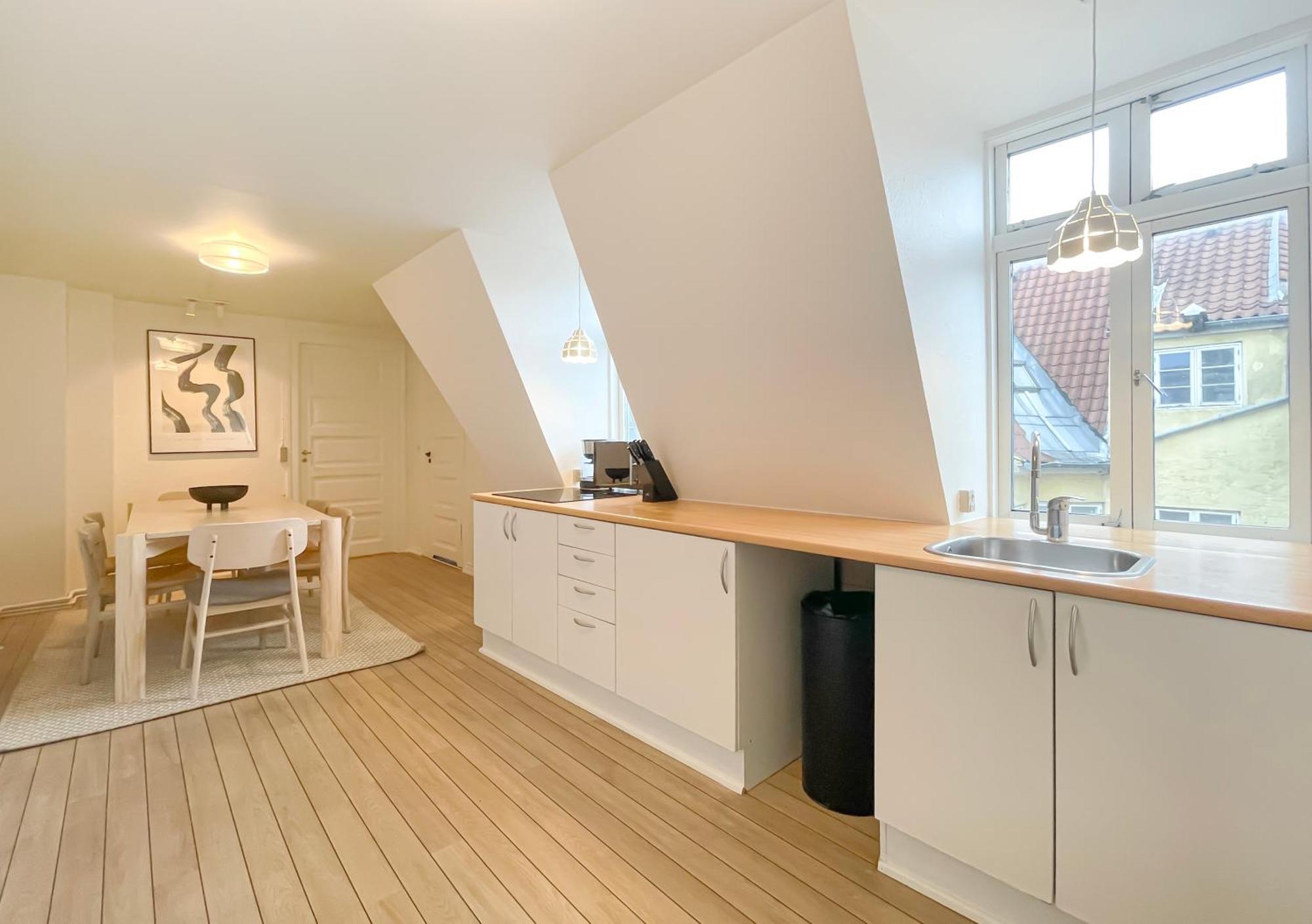 Rustic & Cozy 2Br In Heart Of Cph City By Stroget København Eksteriør bilde